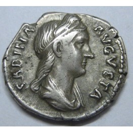 SABINA  - DENARIO - ROMAN COIN - CONCORDIA EN PIE -